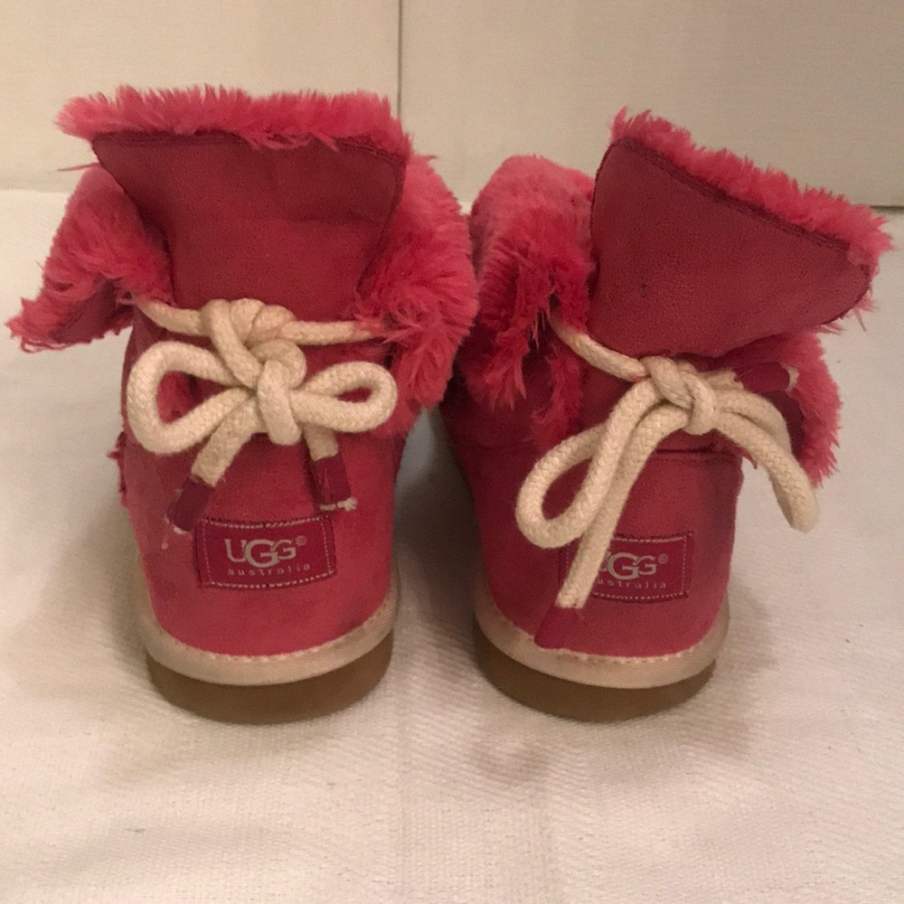 Pink Ugs